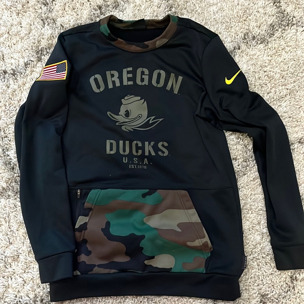 Men’s Nike crew neck Oregon ducks